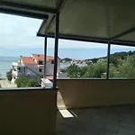 Kampor Damira