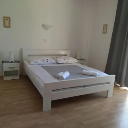 Kampor Damira Apartman