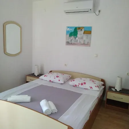 Appartamento Kampor Damira Rab Town