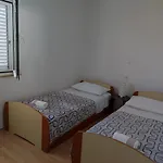 Kampor Damira Apartamento *